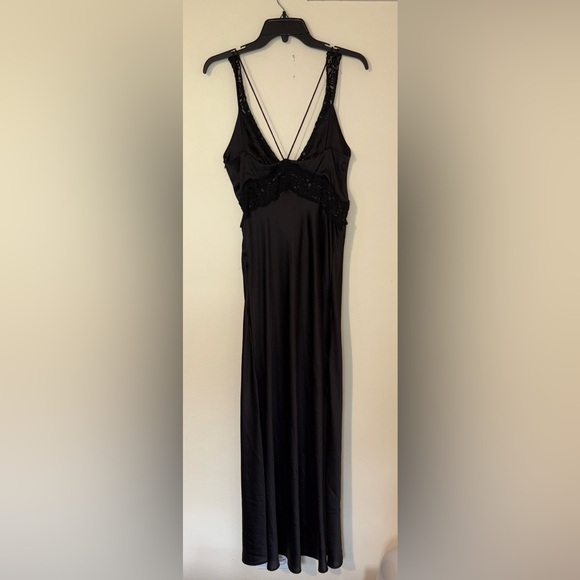 Women’s Zara Satin Slip Dress Size Small - Picture 2 of 6